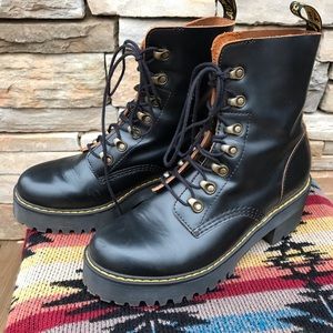 ❤️Dr. Martens LEONA